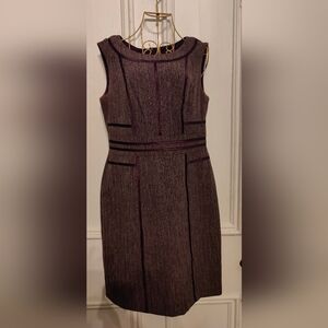 Classic professional dress, 6p, in the perfect violets
